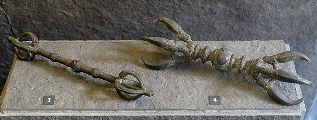 Vajra, 10th-13th century AD, bronze - Museum of Vietnamese History - Ho Chi Minh City - DSC06153.（2014年）